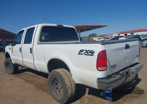 2000 Ford F-250 Lariat/Xl/Xlt из США, поврежденный, VIN 3FTNW21S2YMA77672